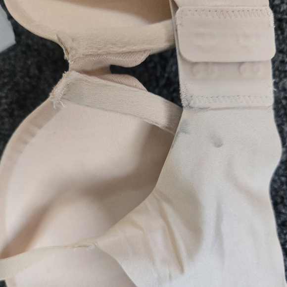 SKIMS ULTIMATE PUSH UP NIPPLE BRA 32C - Picture 3 of 4